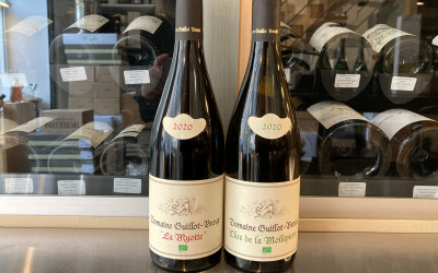 arrivee de deux cuvees de guillot broux au livre de cave
